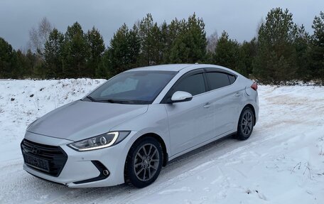 Hyundai Elantra VI рестайлинг, 2016 год, 1 655 000 рублей, 9 фотография