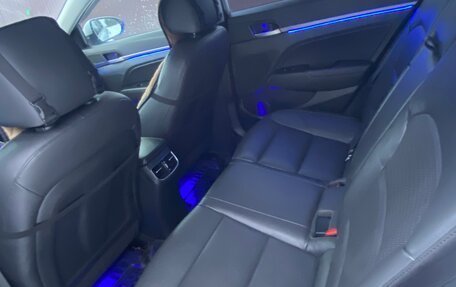 Hyundai Elantra VI рестайлинг, 2016 год, 1 655 000 рублей, 21 фотография