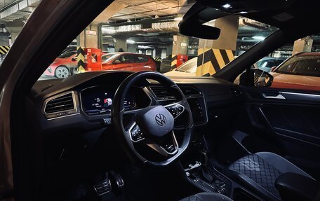 Volkswagen Tiguan II, 2021 год, 6 000 000 рублей, 9 фотография