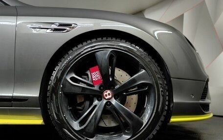 Bentley Continental GT II рестайлинг, 2017 год, 6 500 000 рублей, 4 фотография