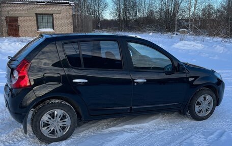 Renault Sandero I, 2010 год, 490 000 рублей, 3 фотография