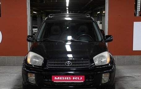 Toyota RAV4, 2003 год, 698 000 рублей, 2 фотография