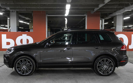 Volkswagen Touareg III, 2017 год, 3 998 000 рублей, 8 фотография