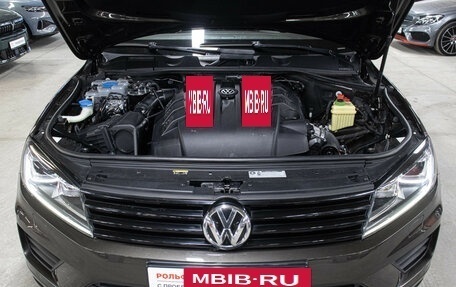 Volkswagen Touareg III, 2017 год, 3 998 000 рублей, 9 фотография