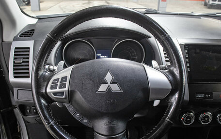 Mitsubishi Outlander III рестайлинг 3, 2011 год, 1 198 000 рублей, 17 фотография