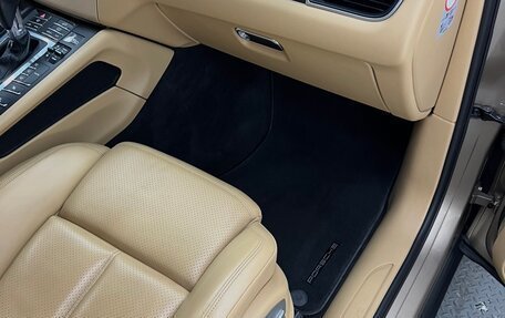 Porsche Macan I рестайлинг, 2017 год, 2 600 000 рублей, 13 фотография