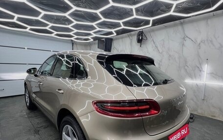 Porsche Macan I рестайлинг, 2017 год, 2 600 000 рублей, 5 фотография