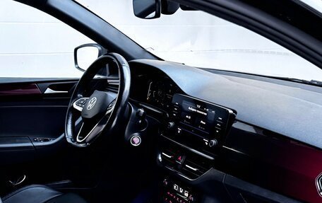 Volkswagen Polo VI (EU Market), 2022 год, 1 800 000 рублей, 13 фотография