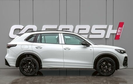 Volkswagen Tiguan, 2025 год, 4 890 000 рублей, 5 фотография