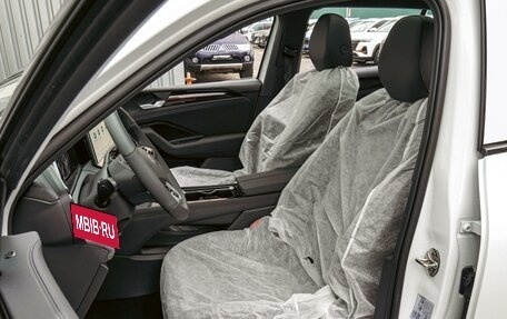 Volkswagen Tiguan, 2025 год, 4 890 000 рублей, 10 фотография