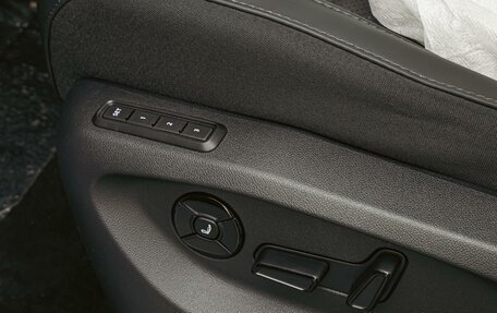 Volkswagen Tiguan, 2025 год, 4 890 000 рублей, 24 фотография