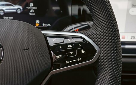 Volkswagen Tiguan, 2025 год, 4 890 000 рублей, 19 фотография