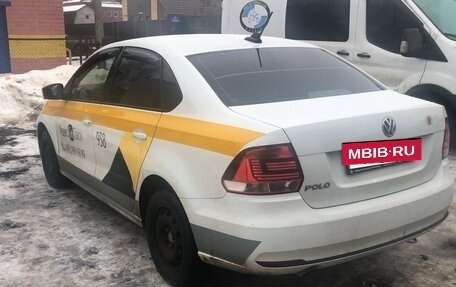 Volkswagen Polo VI (EU Market), 2017 год, 700 000 рублей, 9 фотография