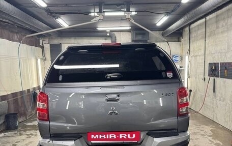 Mitsubishi L200 IV рестайлинг, 2017 год, 2 300 000 рублей, 4 фотография