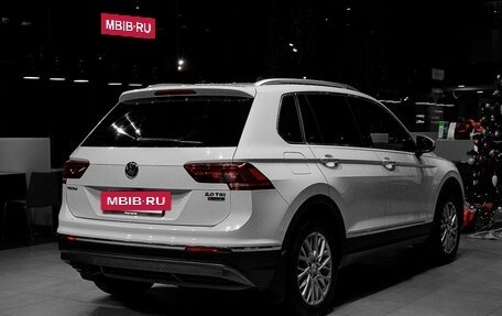 Volkswagen Tiguan II, 2017 год, 2 050 000 рублей, 4 фотография