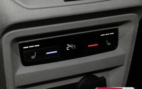 Volkswagen Tiguan II, 2017 год, 2 050 000 рублей, 12 фотография