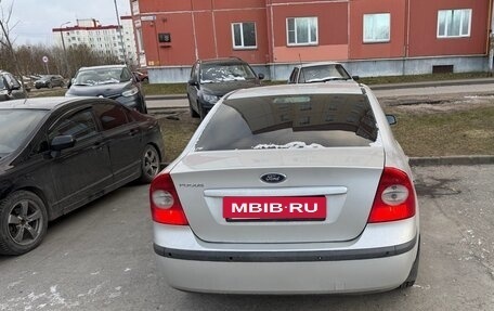Ford Focus II рестайлинг, 2006 год, 370 000 рублей, 2 фотография