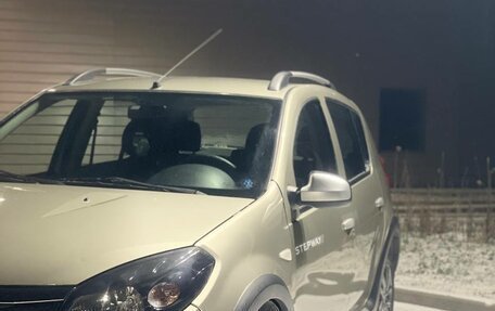 Renault Sandero I, 2012 год, 670 000 рублей, 7 фотография