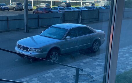 Audi A8, 1997 год, 480 000 рублей, 2 фотография