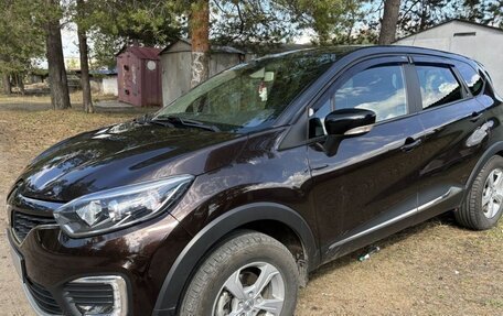 Renault Kaptur I рестайлинг, 2018 год, 1 720 000 рублей, 3 фотография