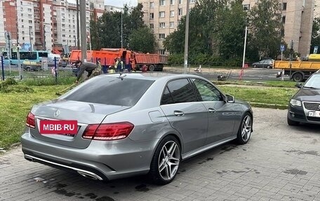 Mercedes-Benz E-Класс, 2014 год, 1 950 000 рублей, 1 фотография
