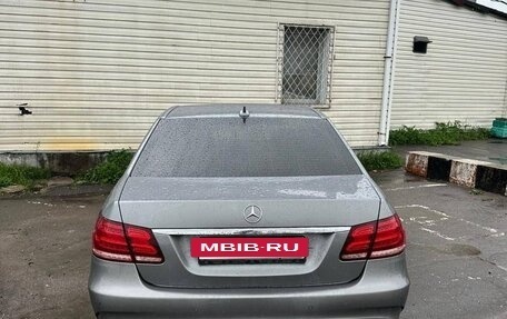 Mercedes-Benz E-Класс, 2014 год, 1 950 000 рублей, 3 фотография