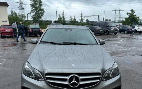 Mercedes-Benz E-Класс, 2014 год, 1 950 000 рублей, 2 фотография