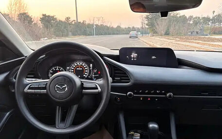 Mazda 3, 2022 год, 1 323 555 рублей, 11 фотография