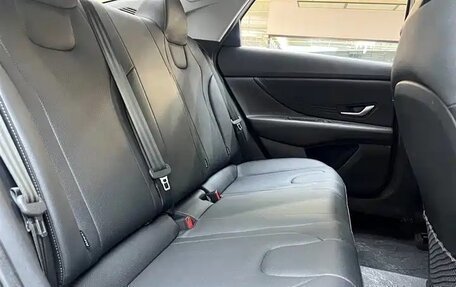 Hyundai Elantra, 2025 год, 1 980 000 рублей, 14 фотография