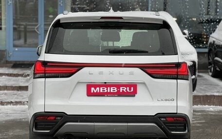 Lexus LX, 2023 год, 16 990 000 рублей, 6 фотография