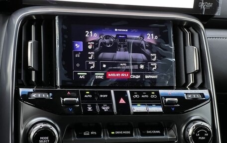 Lexus LX, 2023 год, 16 990 000 рублей, 20 фотография