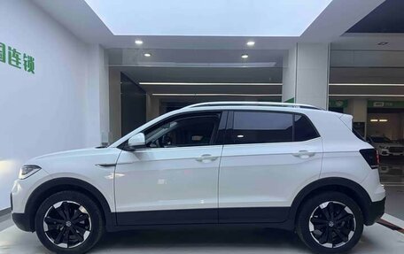 Volkswagen T-Cross I, 2021 год, 1 760 000 рублей, 6 фотография