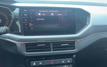 Volkswagen T-Cross I, 2021 год, 1 760 000 рублей, 16 фотография