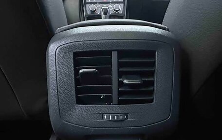 Volkswagen T-Cross I, 2021 год, 1 760 000 рублей, 19 фотография