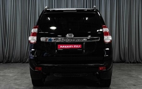 Toyota Land Cruiser Prado 150 рестайлинг 2, 2015 год, 4 449 000 рублей, 4 фотография