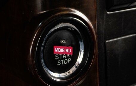 Toyota Land Cruiser Prado 150 рестайлинг 2, 2015 год, 4 449 000 рублей, 16 фотография