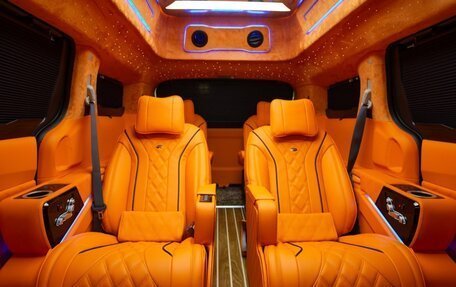 KIA Carnival, 2025 год, 10 600 000 рублей, 7 фотография