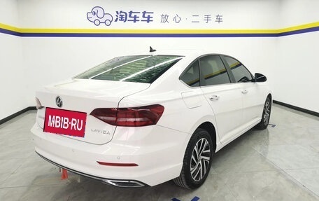 Volkswagen Lavida, 2022 год, 1 950 000 рублей, 3 фотография