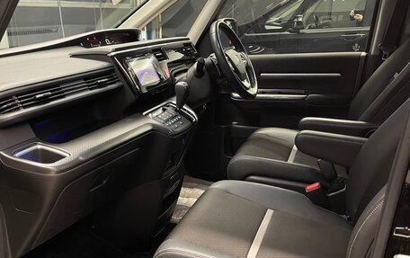 Honda Stepwgn IV, 2017 год, 2 150 000 рублей, 10 фотография