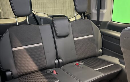 Honda Stepwgn IV, 2017 год, 2 150 000 рублей, 13 фотография