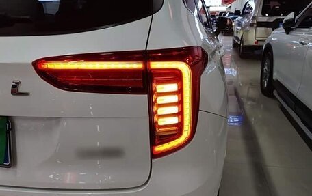 Haval Jolion, 2022 год, 1 210 000 рублей, 8 фотография