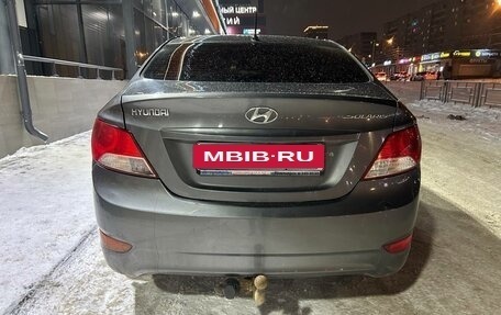 Hyundai Solaris II рестайлинг, 2012 год, 680 000 рублей, 3 фотография