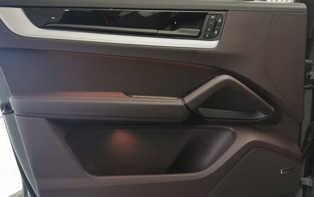 Porsche Cayenne III, 2025 год, 22 380 000 рублей, 15 фотография