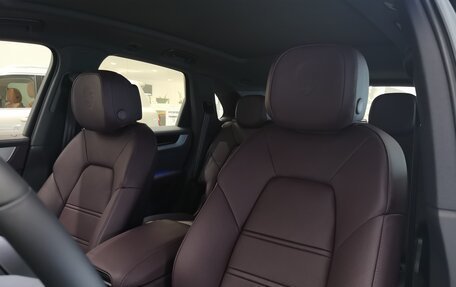 Porsche Cayenne III, 2025 год, 22 380 000 рублей, 14 фотография