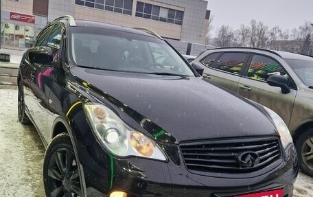 Infiniti QX50 I рестайлинг, 2014 год, 1 950 000 рублей, 1 фотография