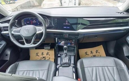 Volkswagen Passat B8 рестайлинг, 2021 год, 2 000 000 рублей, 4 фотография