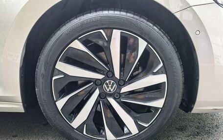 Volkswagen Passat B8 рестайлинг, 2021 год, 2 000 000 рублей, 10 фотография