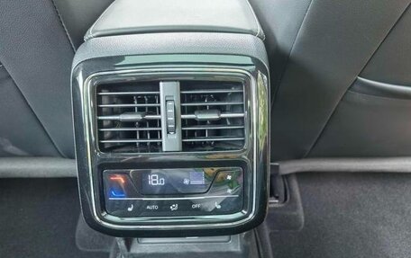 Volkswagen Passat B8 рестайлинг, 2021 год, 2 000 000 рублей, 6 фотография