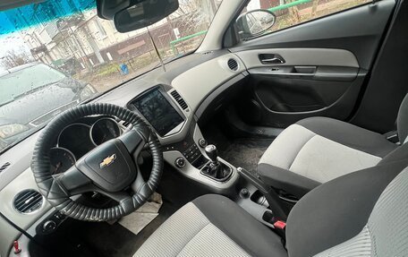Chevrolet Cruze II, 2011 год, 599 000 рублей, 5 фотография