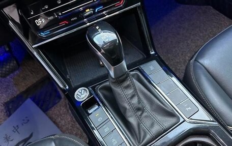 Volkswagen Passat B8 рестайлинг, 2021 год, 2 000 000 рублей, 13 фотография